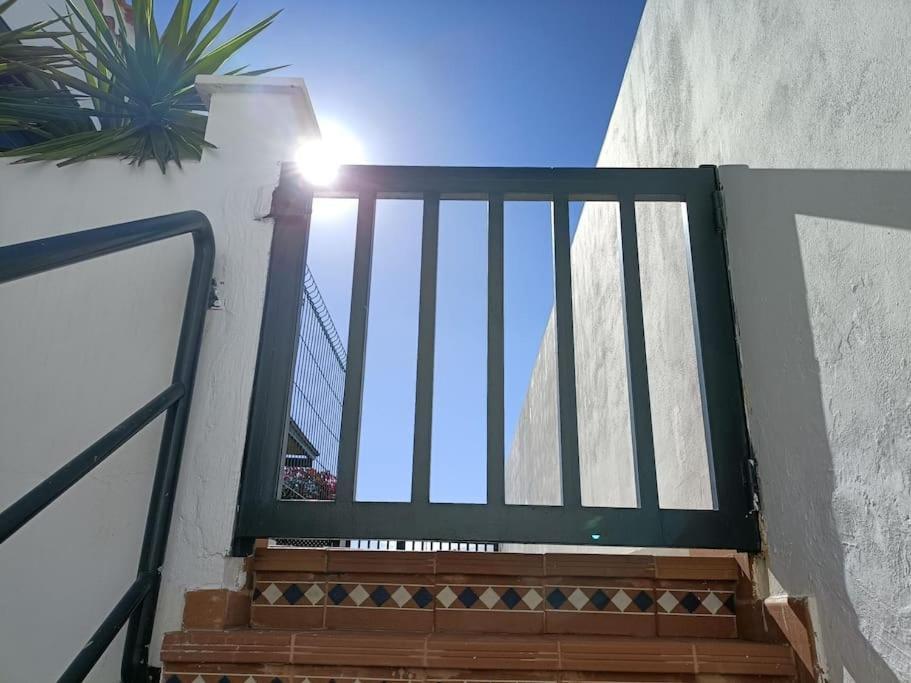 Habitacion En Un Bajo 2 Camas Individual Casa Compartida Abades  Eksteriør bilde