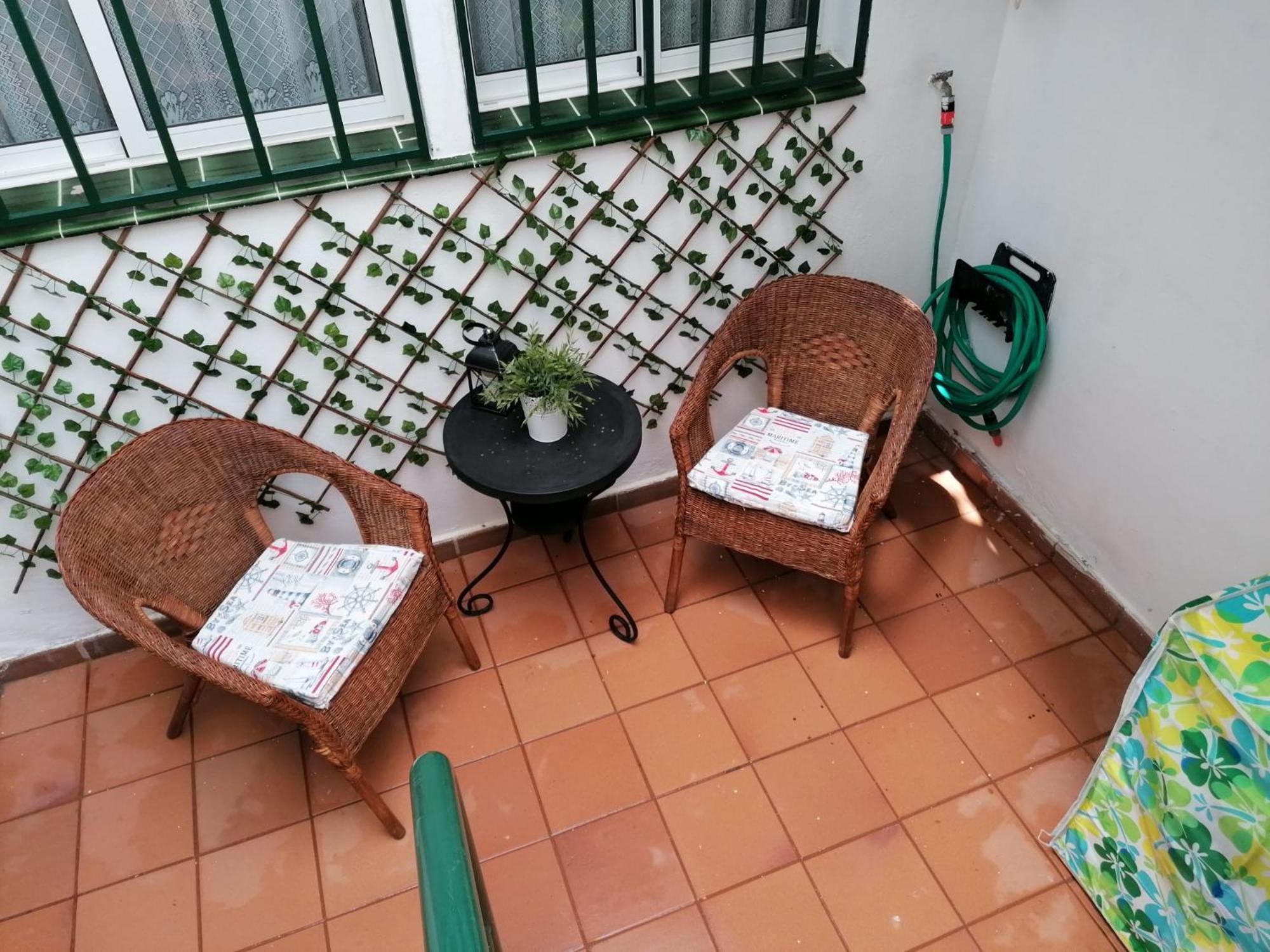 Habitacion En Un Bajo 2 Camas Individual Casa Compartida Abades  Eksteriør bilde
